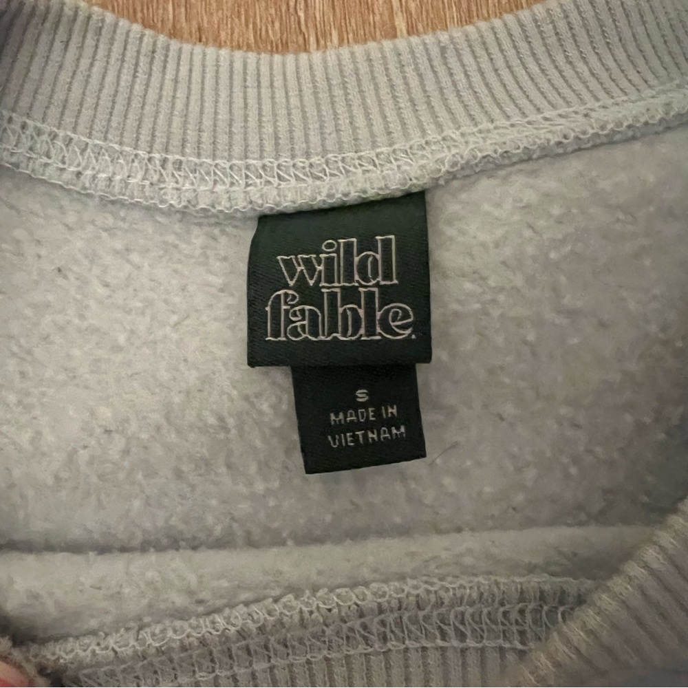 wild fable crew neck - Picture 2 of 2